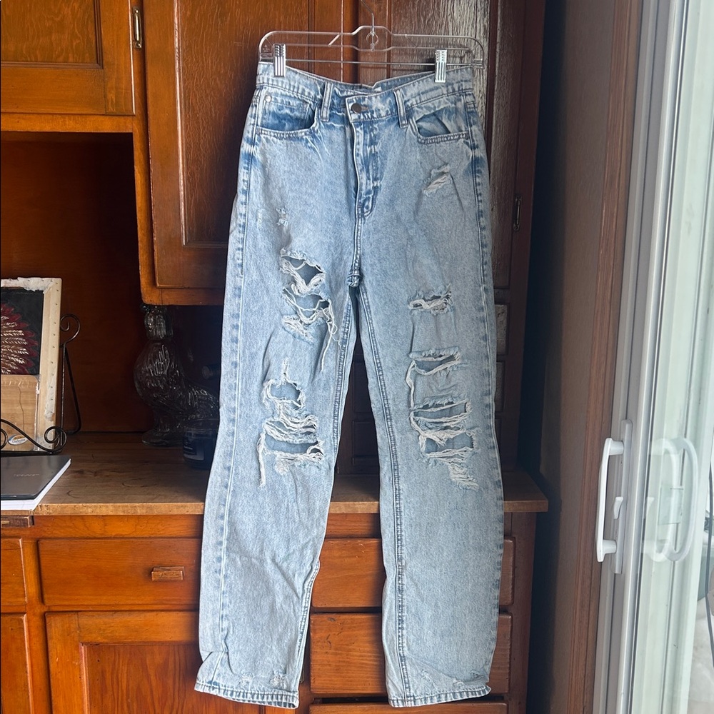 Women's Straight Leg Jeans - Light Blue